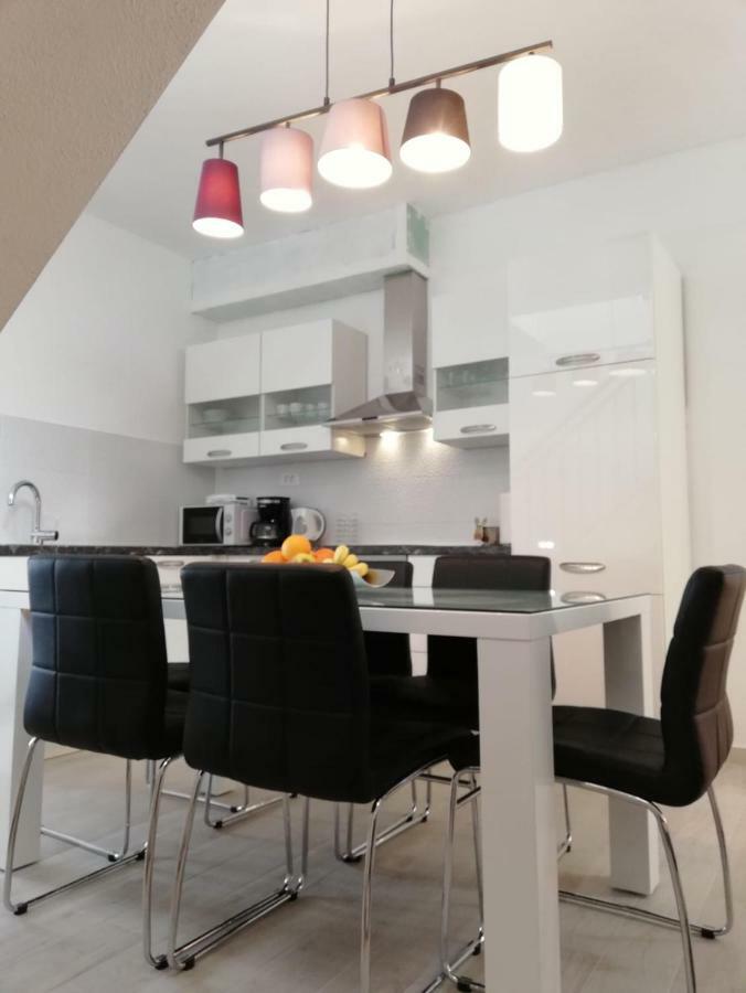 Apartment Porat 特罗吉尔 外观 照片